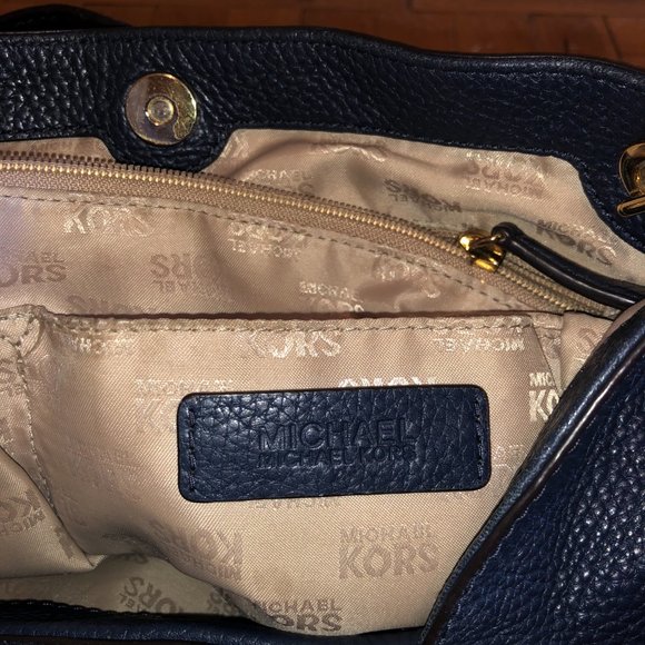 Michael Kors Navy Blue Pebbled Leather Shoulder Bag - Picture 8 of 9